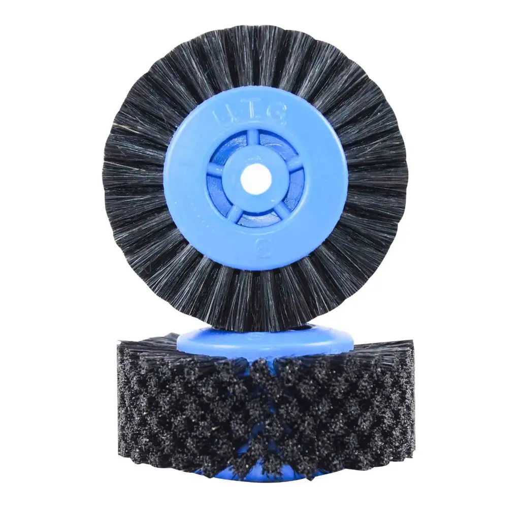 [PP113] Brosses circulaires à rangées parallèles centre plastique UTG (Cheval, ⌀70X6R)