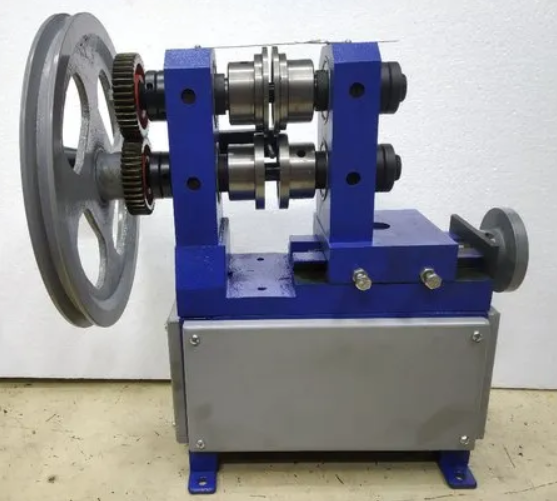 [EF036] Machine manuelle de découpe de bande pour tirer les tubes